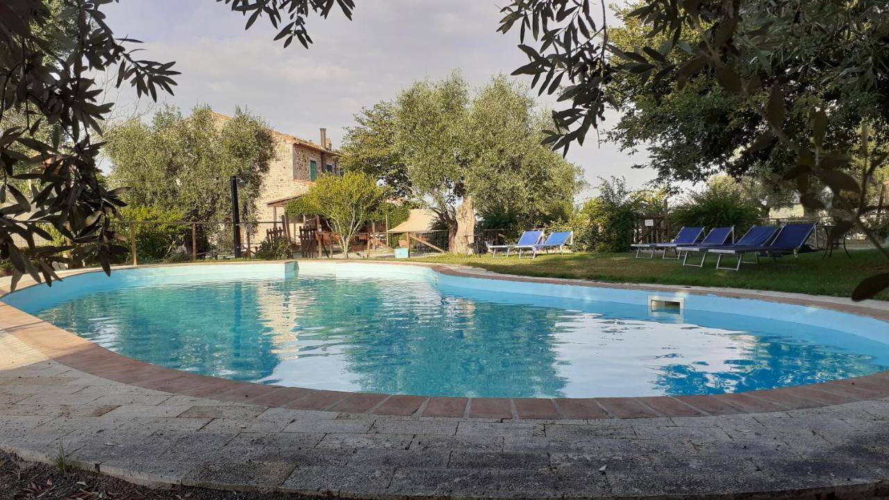 Poggio Mario Villa Saturnia Eksteriør billede